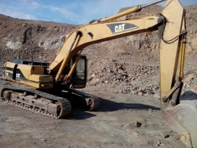 veiw Caterpillar CAT325B used crawler excavator detail